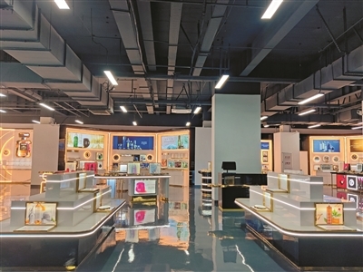 拉萨新增跨境商业中心 商品交易中心助力区域经济新腾飞