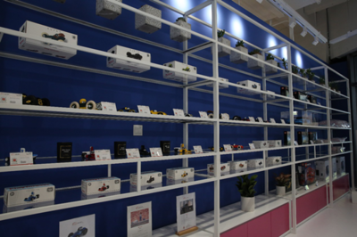 西咸新区空港新城‘一带一路’进口商品展示交易分拨中心正式开放 促进国际化商品流通